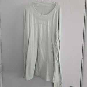 Lululemon Light Mint Green Long Sleeve Thermal Top